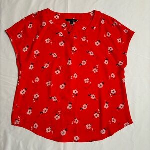 Banana Republic Women’s Red Floral Short Sleeve Top Size Small